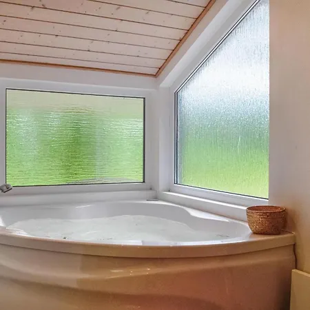 Holiday home 3 Bedroom Stunning Home In Saeby *